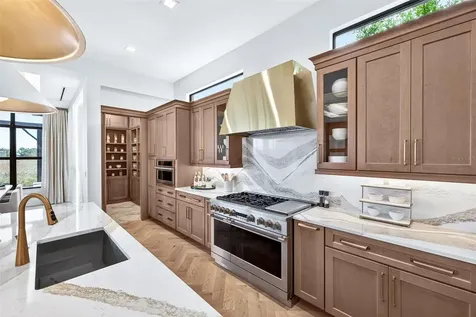 8380 Sea Glass Court Sarasota FL 34240