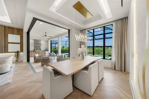 8380 Sea Glass Court Sarasota FL 34240