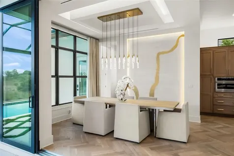 8380 Sea Glass Court Sarasota FL 34240