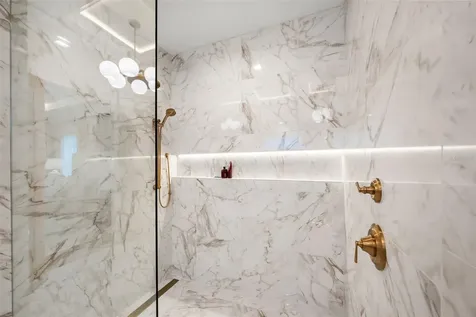 8380 Sea Glass Court Sarasota FL 34240