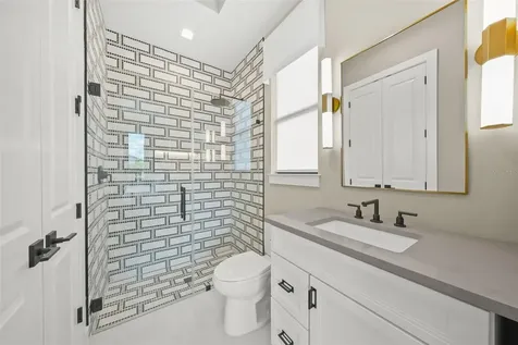 8380 Sea Glass Court Sarasota FL 34240