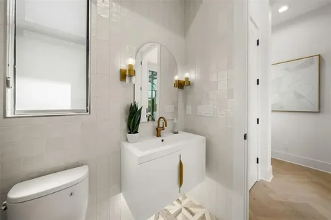 8380 Sea Glass Court Sarasota FL 34240