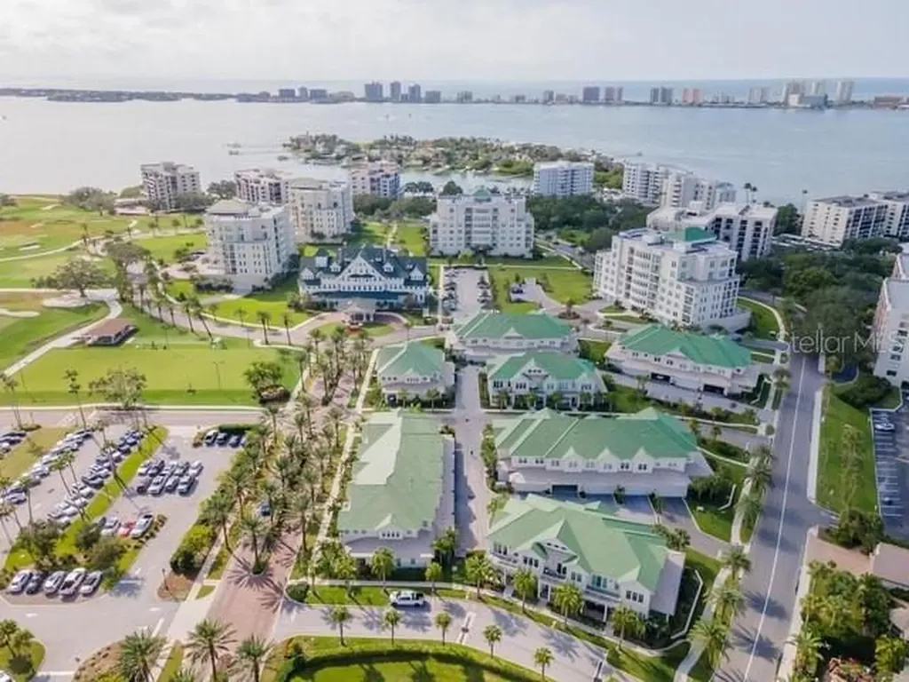 100 Oakmont Lane Belleair FL 33756
