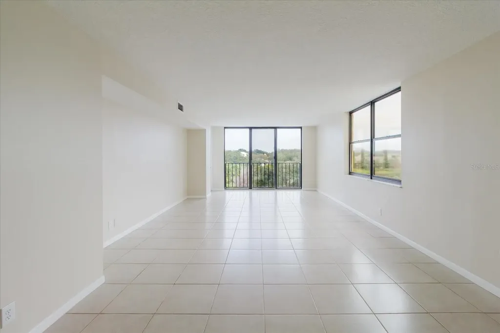 100 Oakmont Lane Belleair FL 33756