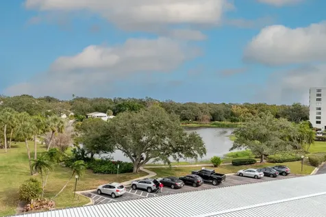 100 Oakmont Lane Belleair FL 33756