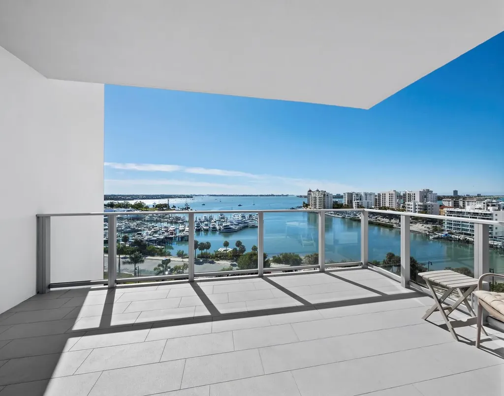 1155 N Gulfstream Avenue Sarasota FL 34236