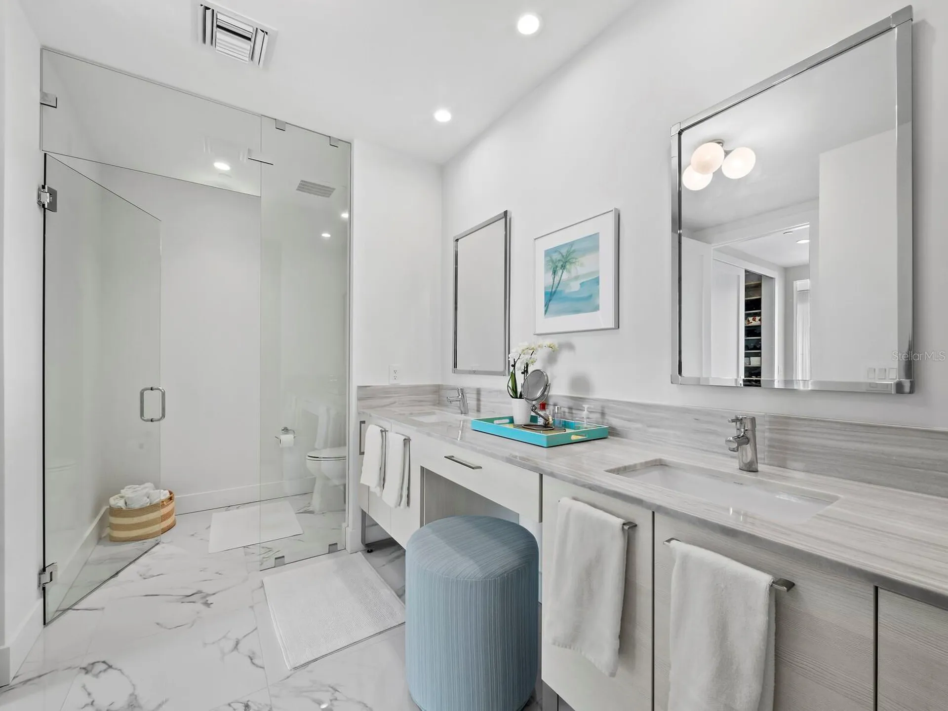 1155 N Gulfstream Avenue Sarasota FL 34236