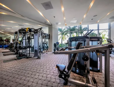 1155 N Gulfstream Avenue Sarasota FL 34236