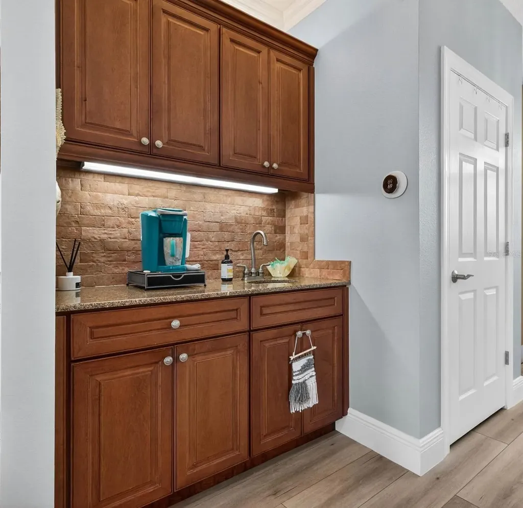 4401 38th Street S St Petersburg FL 33711
