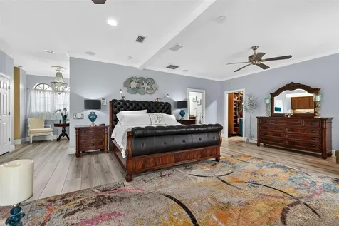 4401 38th Street S St Petersburg FL 33711