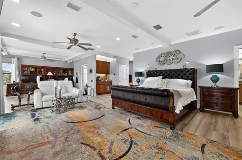 4401 38th Street S St Petersburg FL 33711