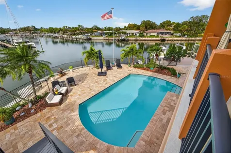 4401 38th Street S St Petersburg FL 33711