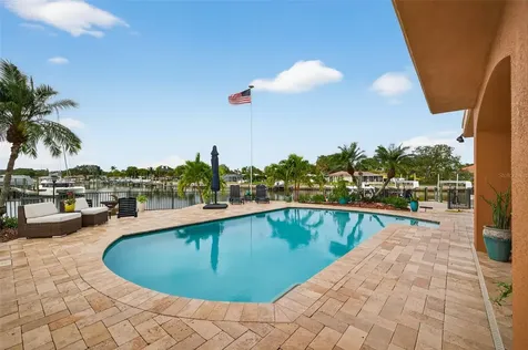 4401 38th Street S St Petersburg FL 33711