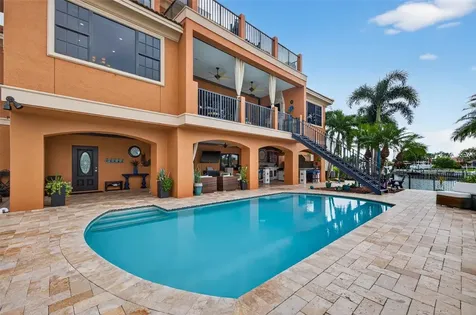 4401 38th Street S St Petersburg FL 33711