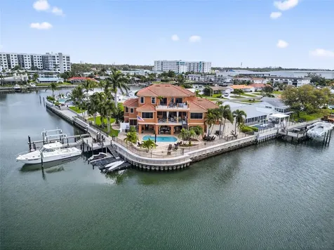 4401 38th Street S St Petersburg FL 33711