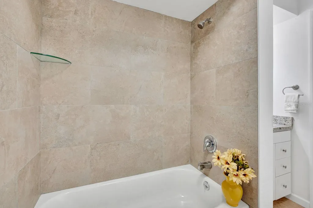 5191 Cedar Hammock Lane Sarasota FL 34232