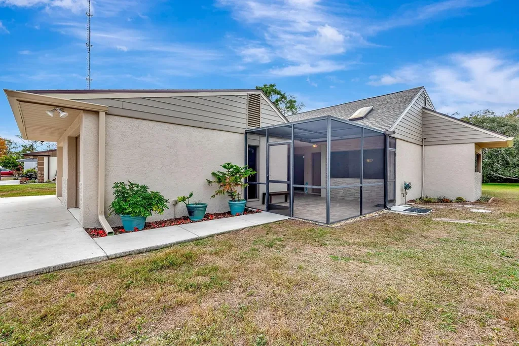5191 Cedar Hammock Lane Sarasota FL 34232