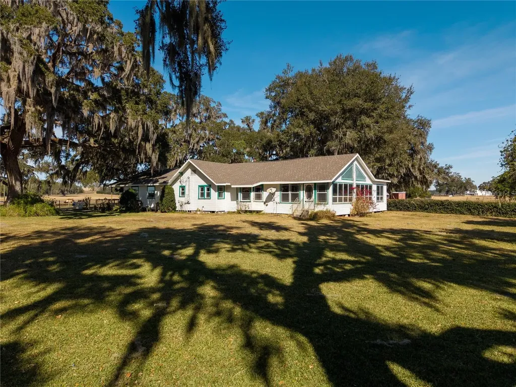 9504 Fort King Road Dade City FL 33525