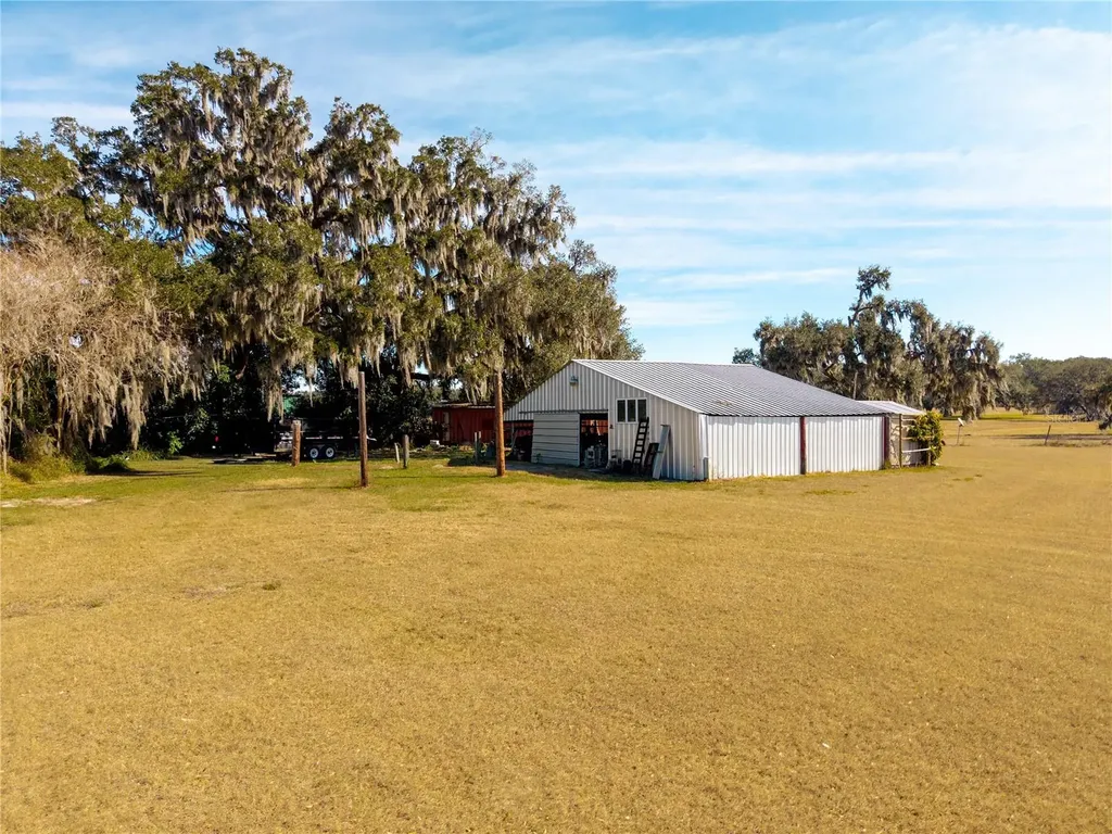 9504 Fort King Road Dade City FL 33525
