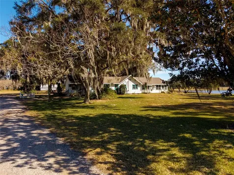 9504 Fort King Road Dade City FL 33525