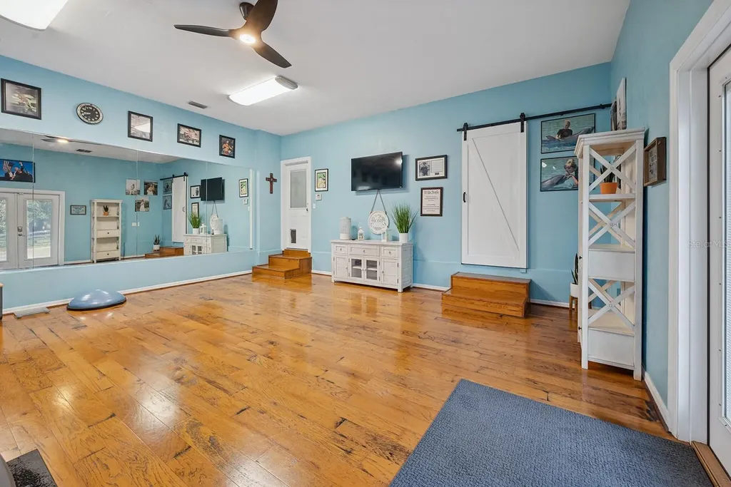 6719 SE 82nd Avenue Newberry FL 32669