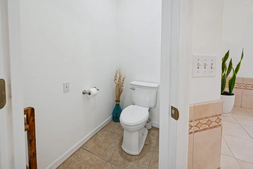6719 SE 82nd Avenue Newberry FL 32669