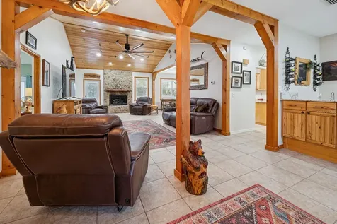 6719 SE 82nd Avenue Newberry FL 32669