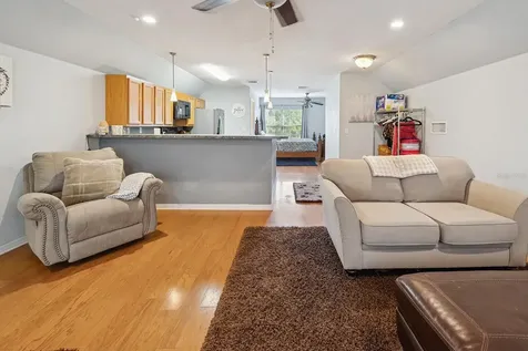 6719 SE 82nd Avenue Newberry FL 32669