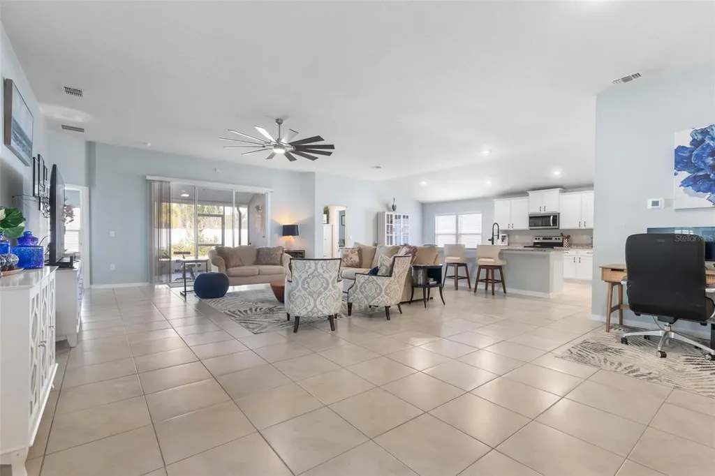 11 Pittson Lane Palm Coast FL 32164