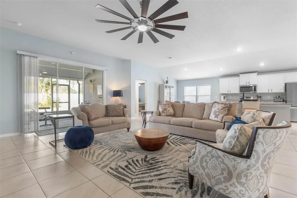 11 Pittson Lane Palm Coast FL 32164