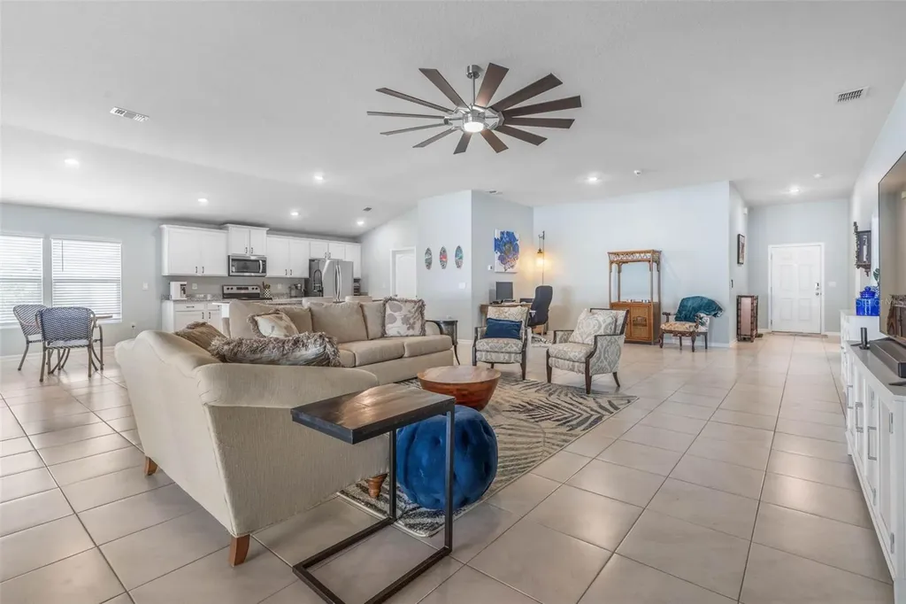 11 Pittson Lane Palm Coast FL 32164