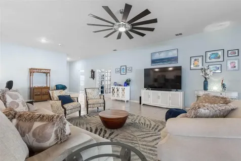 11 Pittson Lane Palm Coast FL 32164