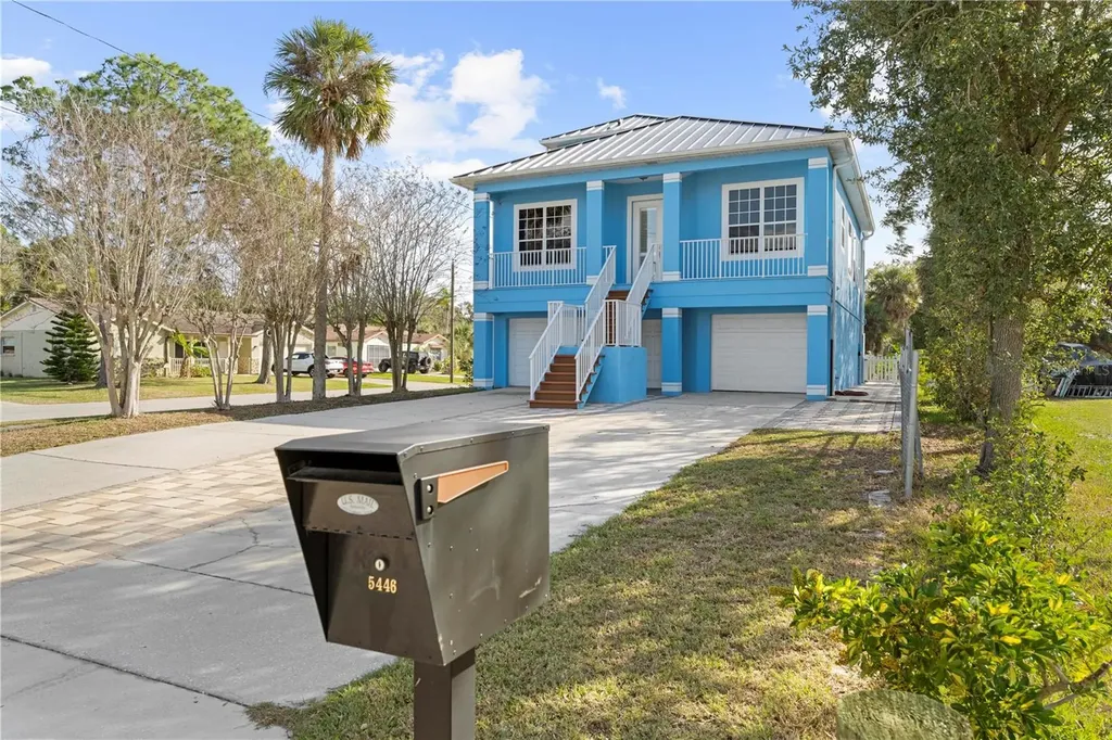 5446 Bluepoint Drive Port Richey FL 34668