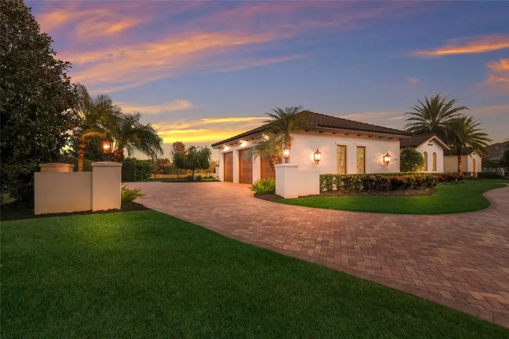19448 Newlane Place Bradenton FL 34202