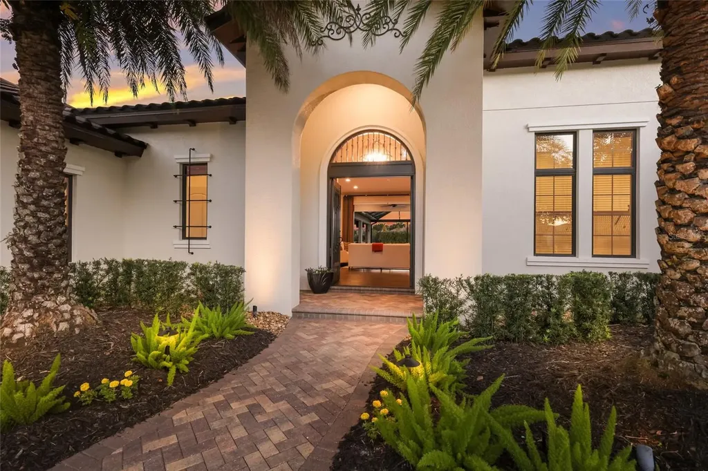 19448 Newlane Place Bradenton FL 34202