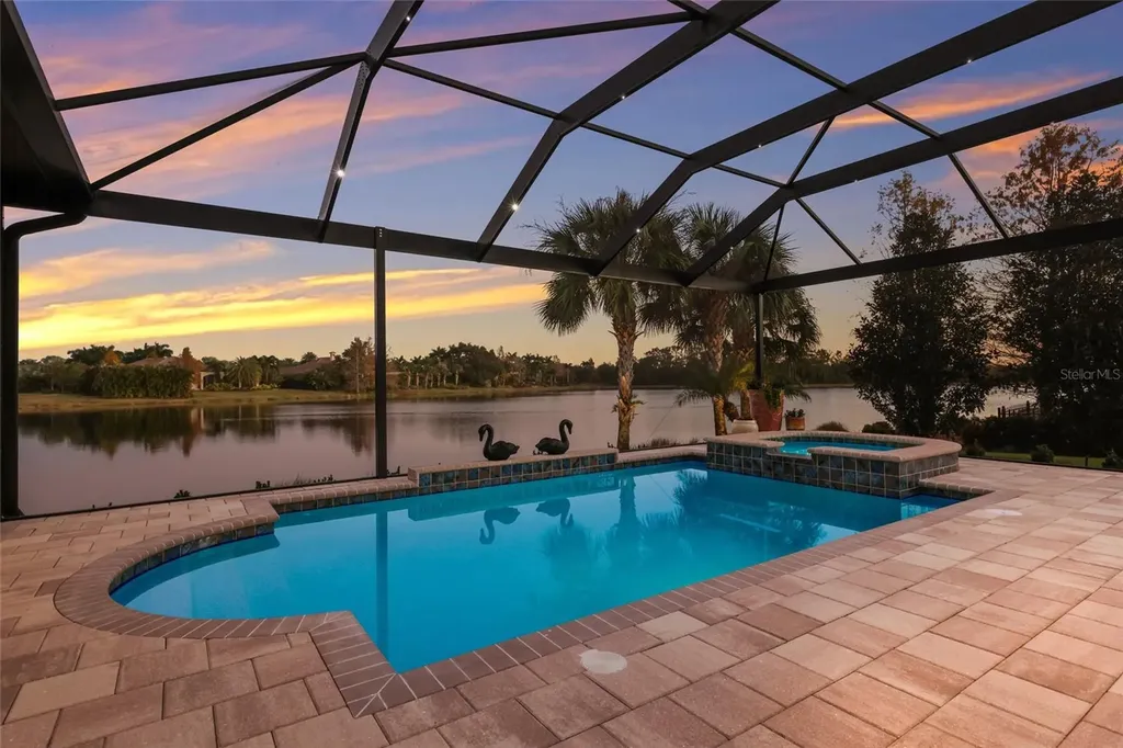 19448 Newlane Place Bradenton FL 34202