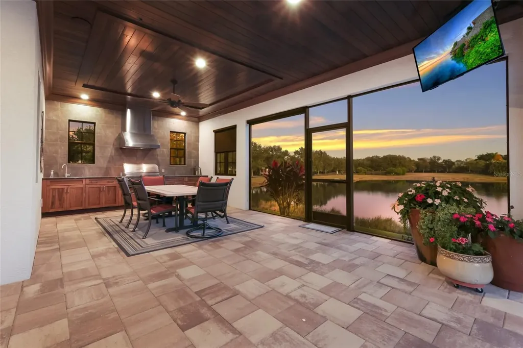 19448 Newlane Place Bradenton FL 34202