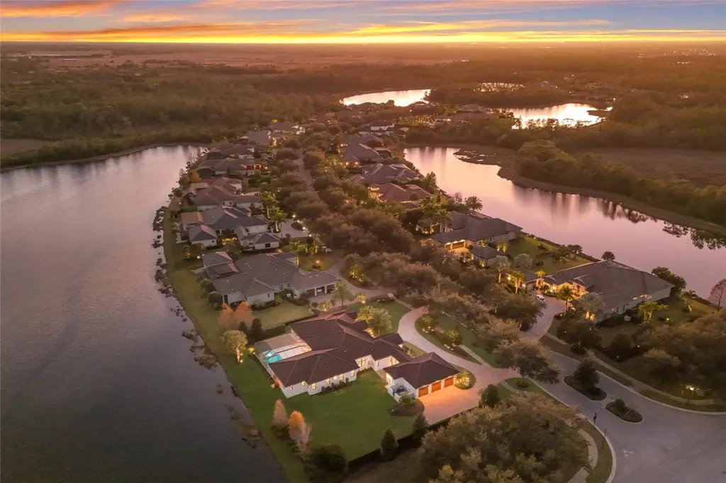 19448 Newlane Place Bradenton FL 34202
