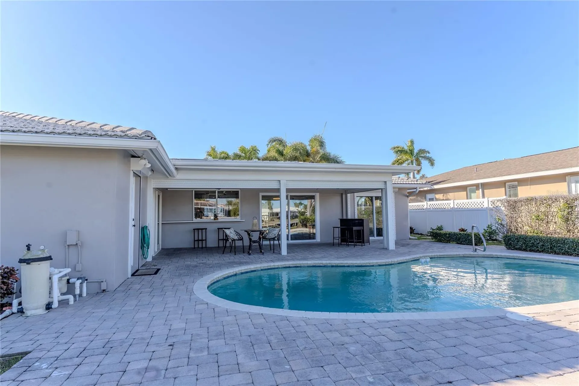 3807 48th Avenue S St Petersburg FL 33711