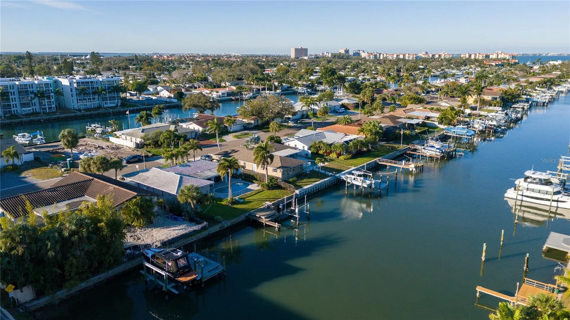 3807 48th Avenue S St Petersburg FL 33711