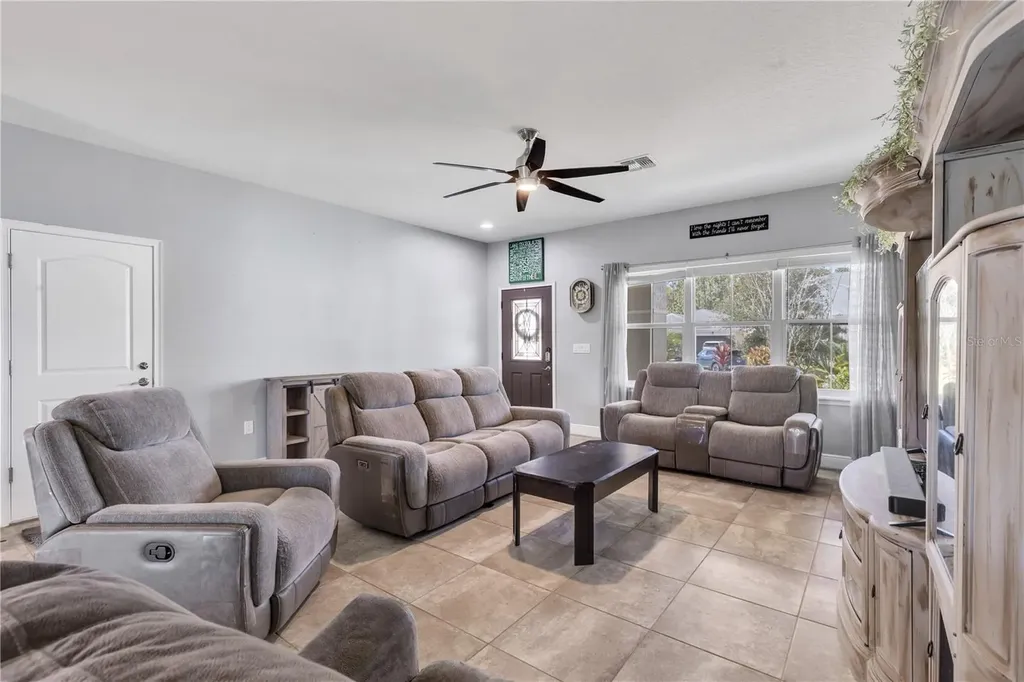 2305 Santa Rosa Court Port Orange FL 32128