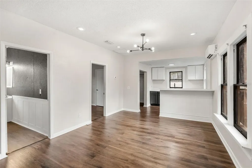 201 S Holly Avenue Sanford FL 32771