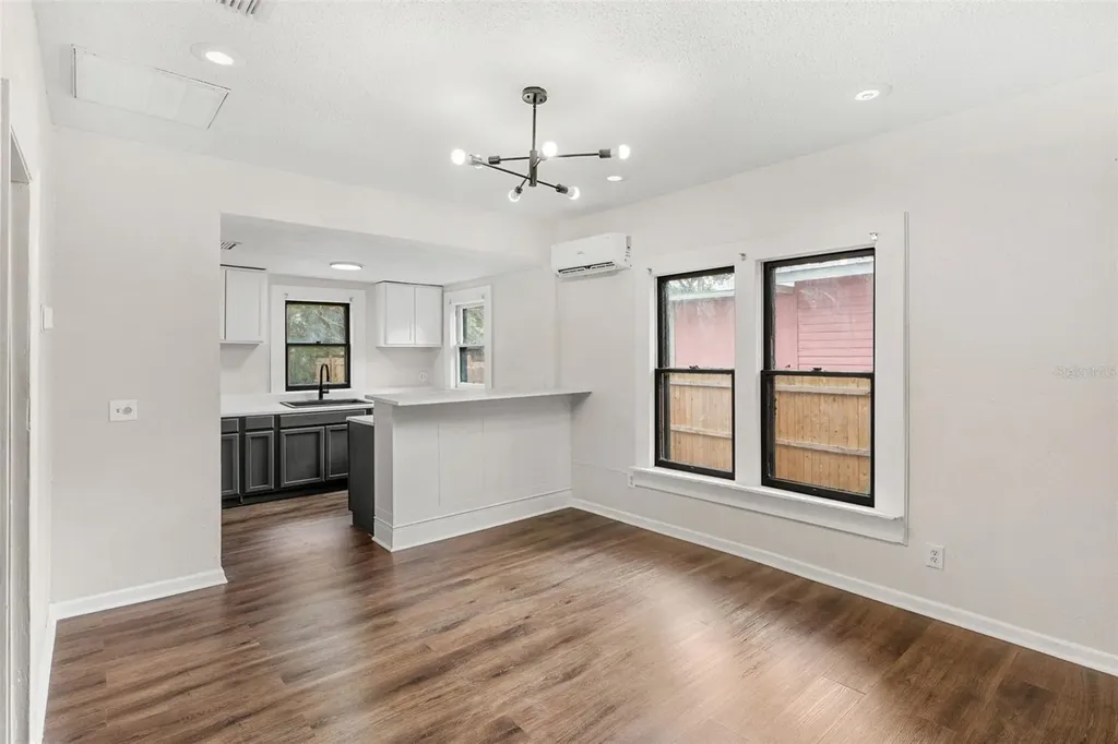 201 S Holly Avenue Sanford FL 32771