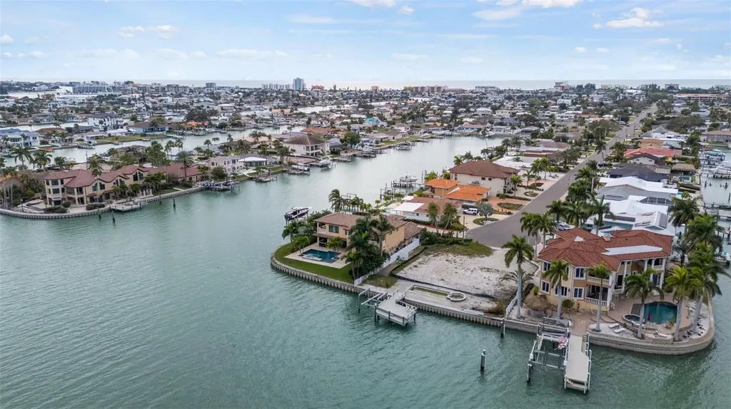 850 Capri Boulevard Treasure Island FL 33706