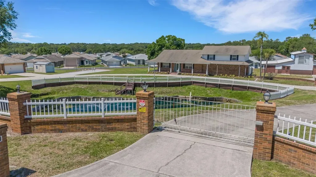 5905 Magnolia Lane Lakeland FL 33810