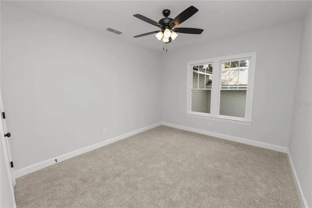 26 S Lanier Avenue Fort Meade FL 33841
