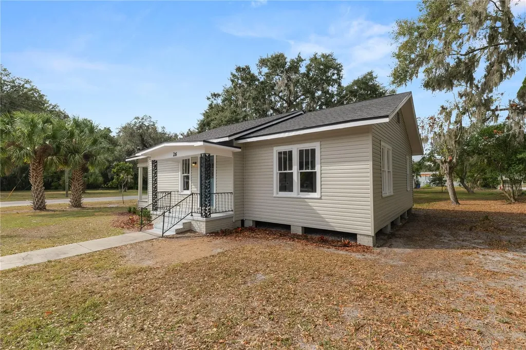 26 S Lanier Avenue Fort Meade FL 33841