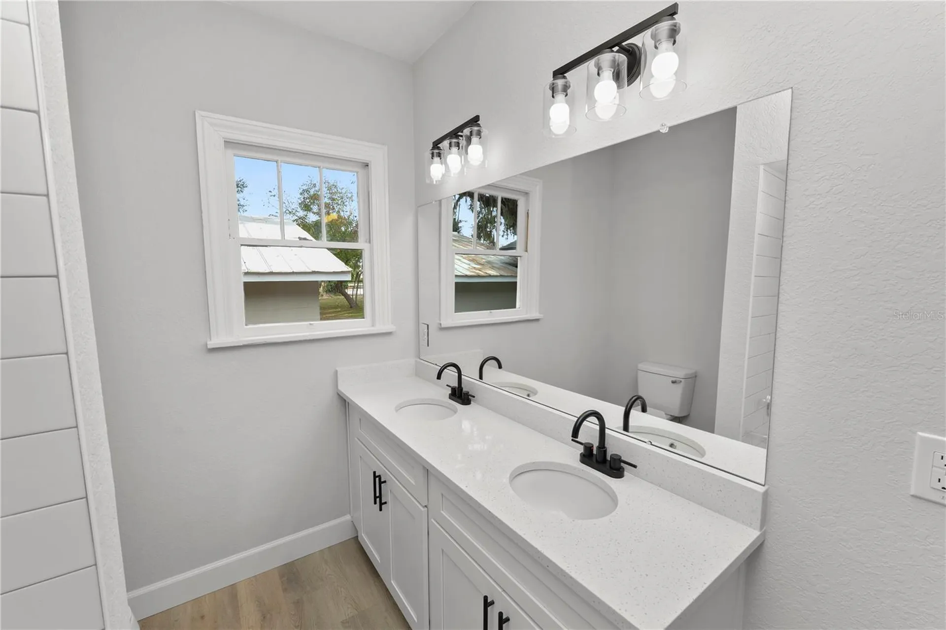 26 S Lanier Avenue Fort Meade FL 33841