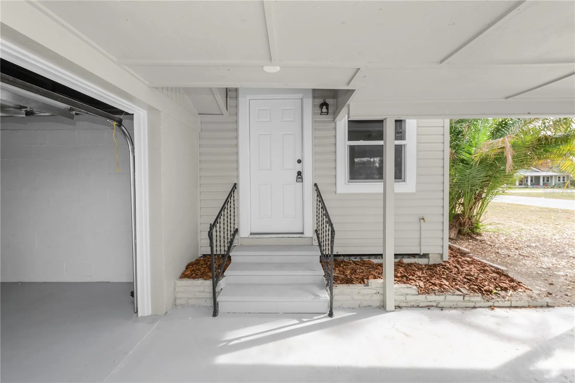 26 S Lanier Avenue Fort Meade FL 33841
