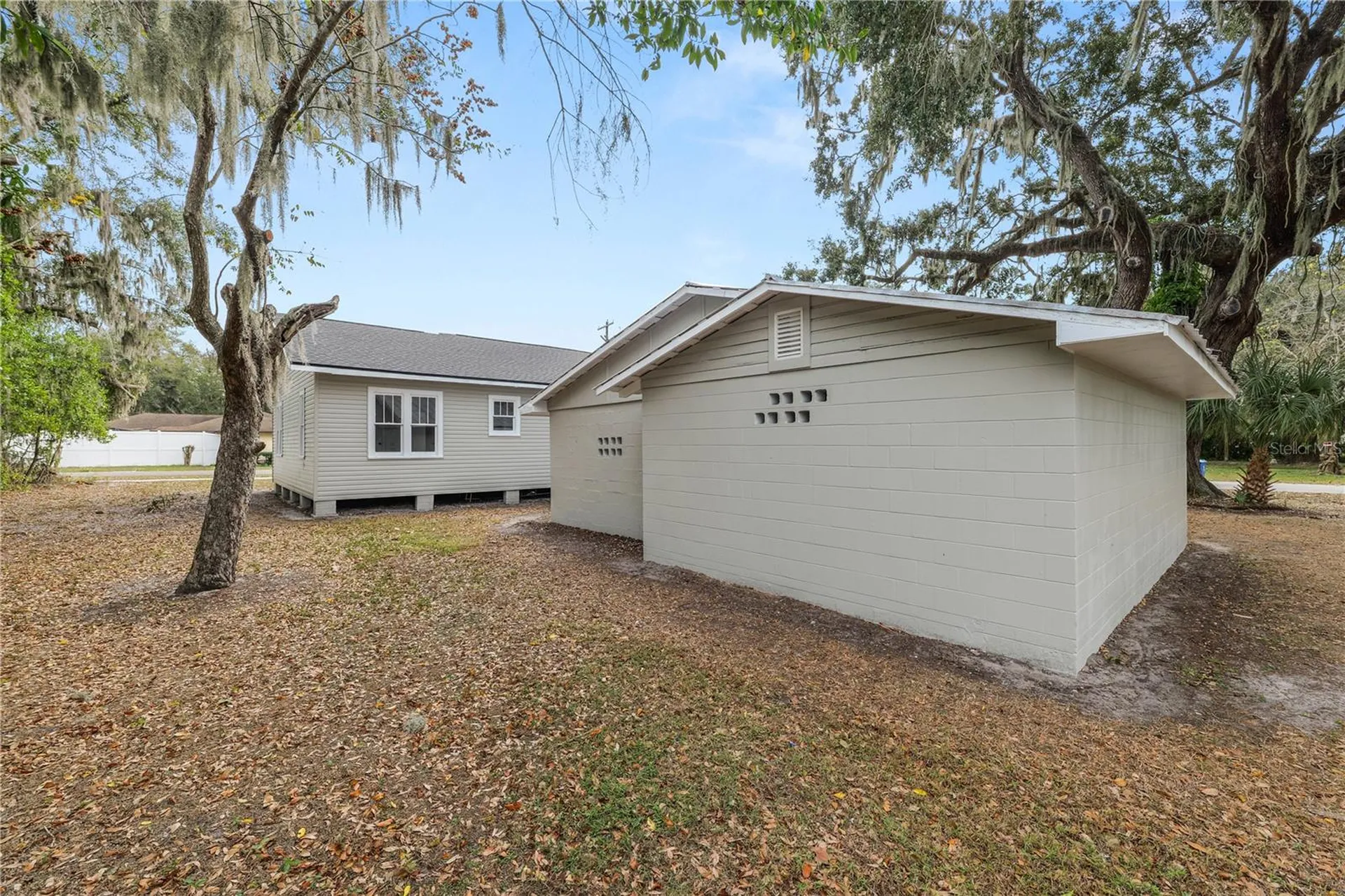 26 S Lanier Avenue Fort Meade FL 33841